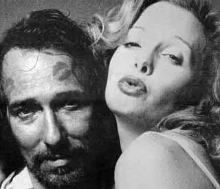 Джон Филлипс и Женевьев Уэйт 31 января 1972 года Джон Филлипс женился в третий - фото 208