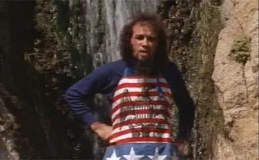 Карл Франзони в фильме Мондо Голливуд Вито восхищается одним из своих - фото 62