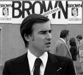 Джерри Браун Этот джентльмен конечно был Рональд Уилсон Рейган который будет - фото 116