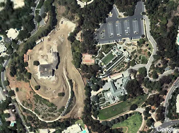 Грейстоун крупным планом с высоты птичьего полета из Google Earth Вид сверху - фото 117