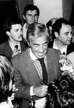 ЖанПоль Бельмондо и Николай Ващилин в Ленинграде 1982 Высшая национальная - фото 98