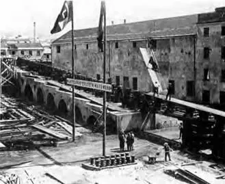Легкий крейсер Бартоломео Коллеони на стапеле Июньавгуст 1928 г После - фото 32