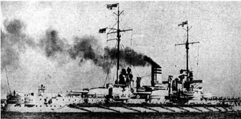 Линейные корабли Позен вверху и Вестфален 1916 г Б оевые походы - фото 40
