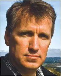 James Rollins is the New York Times bestselling author of thrillers that have - фото 14