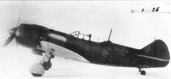 Один из опытных истребителей с мотором М82 НВ проходивших испытания в НИИ ВВС - фото 46