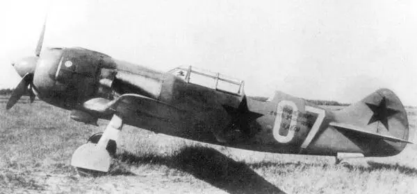 Поскольку потребность в учебных самолетах была довольно велика в войсках - фото 63