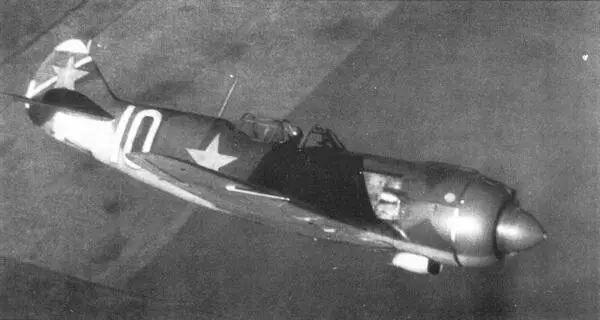 Отличный снимок летящего Ла5Ф бн 10 из 145 или 147 ГИАП ПВО Во многих - фото 74