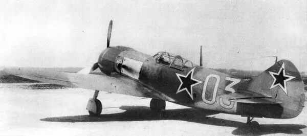 Серийный Ла5Ф сн 3810311 построенный на заводе 381 в новом камуфляже из - фото 122