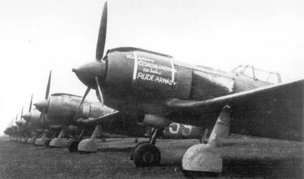 Парад 1го отдельного чехословацкого истребительного полка в Пржеворске 7 - фото 136