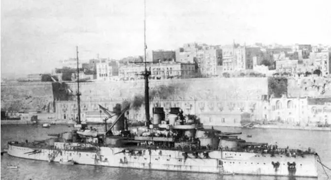 Линейный корабль Париж перед ходовыми испытаниями в 1914 г в 1918 г у - фото 96