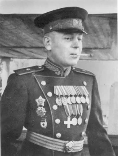 Василий Сталин Первопроходцы советского хоккея Фото О Неёлова Хоккейная - фото 17