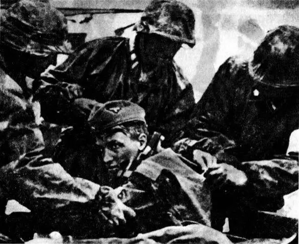 Немецкие солдаты Будапештского гарнизона Немецкие панцергренадеры на - фото 63