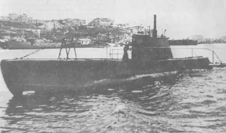Подводная лодка VI серии Параллельно с постройкой подводных лодок серии - фото 3