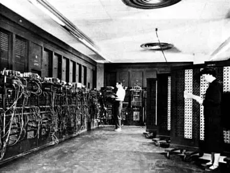 Бетти Холбертонна этой фотографии она изображена за работой на ENIAC - фото 129