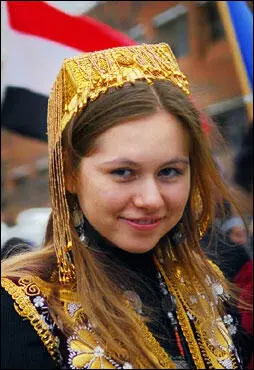 Уйгурская девушка СиньцзянУйгурский АР Китай Уйгурская девушка - фото 149
