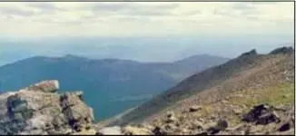 Вид с вершины Большой Иеремель Река Сакмара между ступенями порога - фото 143