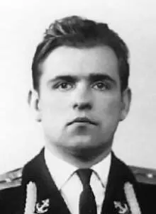 О В Щербаков 1964 г На заключительном этапе работы комиссии драки стали - фото 21