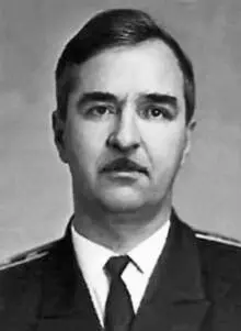 Г Н Бобков Его крепкое плечо я хорошо почувствовал во время нашей работы на - фото 26