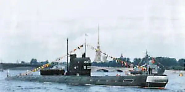 ПЛ проекта 641 Foxtrot родная сестра опытовой Б103 Эта лодка была - фото 63