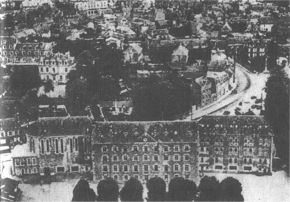 Роман вышел спустя 5 лет в 1922 году почти в одно время с двумя другими - фото 8