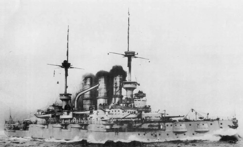 Броненосец Дойчланд 1910е гг Броненосец Ганновер 1910е гг - фото 150