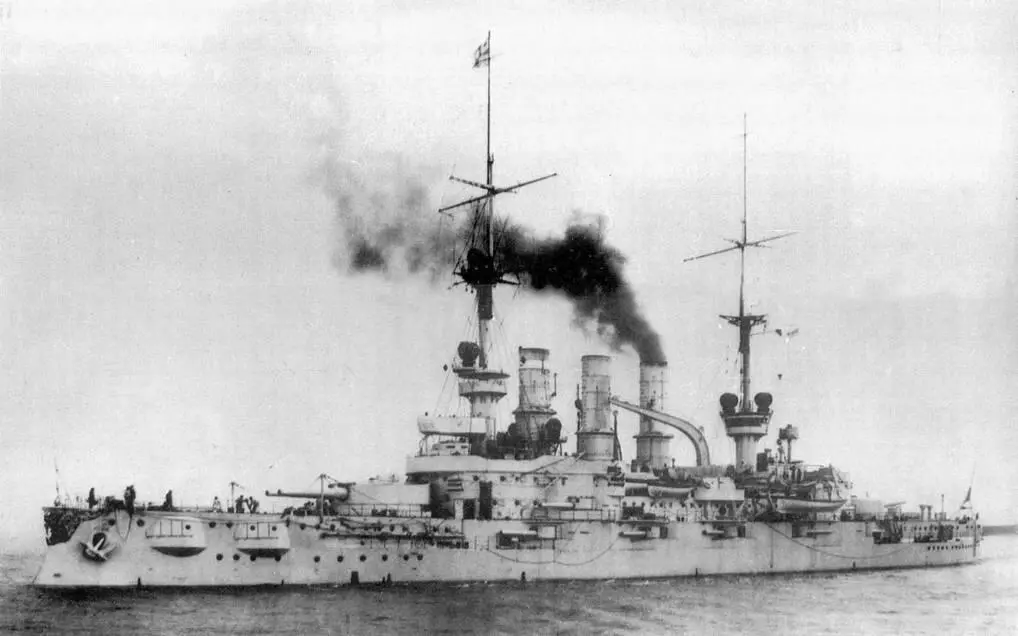 Броненосец Ганновер 1910е гг Вверху и на обороте броненосец - фото 152