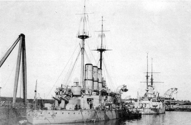 Линейные корабли Евстафий и Пантелеймон в Южной бухте Севастополя 1911 год - фото 23
