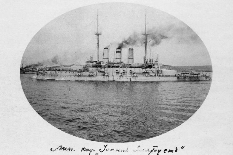 Линейный корабль Иоанн Златоуст входит в Южную бухту Севастополя 1914 год - фото 28