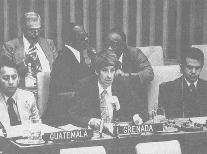 Уфолог Жак Валле выступает в ООН в составе делегации Гренады Подозрения - фото 98
