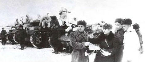 Разведчики на танках Т60 и Pz III получают боевую задачу Действующая армия - фото 6