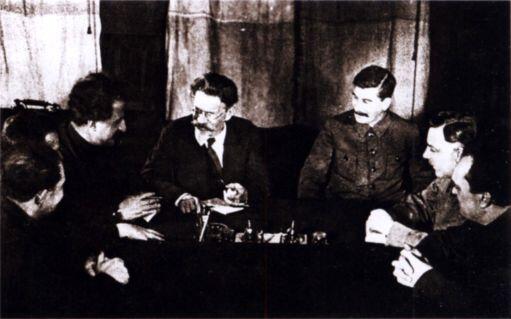 50летие И В Сталина в кругу соратников 1929 г Л М Каганович К Е - фото 6