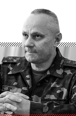 Генералмайор Руслан Хомчак Тем временем с неожиданным заявлением выступил - фото 14
