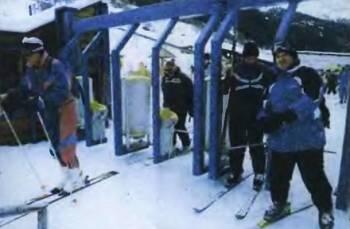 Умный турникет пропускает лишь тех лыжников у которых в кармане есть магнитная - фото 2