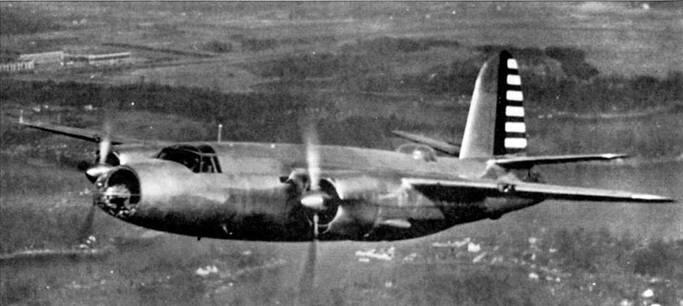 Мародер в полете снимок 1940 г На самолете В26 впервые была установлена - фото 3