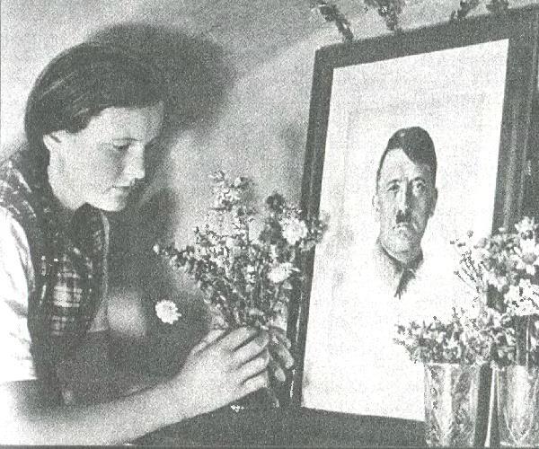 Винифред Вагнер утверждала что ее сближала с Гитлером не нацистская идеология - фото 10