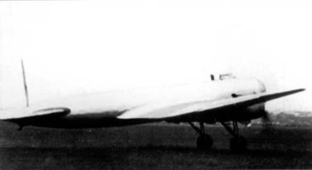 Прототип ЦКБ26 выкатили на летное поле Центрального аэродрома им М В Фрунзе - фото 2