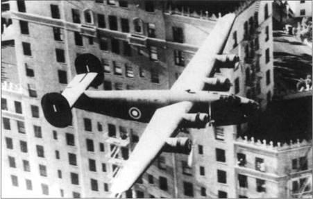 LB30А летит на малой высоте над СанДиего 1941 год Этот самолет был одним из - фото 24