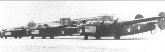 В24А Транспортного командования на стоянке аэродрома Бойлинг Филд Вашингтон - фото 36