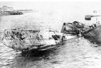 Подводная лодка Орлан во время и после подъема П - фото 143