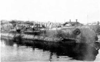 Подводная лодка Пеликан после подъема ЭПРОНом Одесса 12 августа 1924 г - фото 148