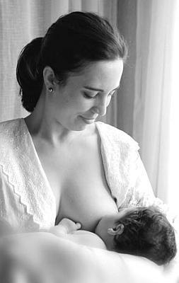 Бытует мнение что когда мама кормит своего малыша грудью лактация сама по - фото 3