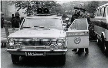 1969 Патрульный автомобиль ГАЗ24 Волга из первой опытнопромышленной партии - фото 1