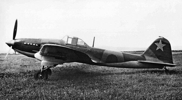 Ил2 АМ38 с пушками ШВАК первых серий 1941 г В конце 1939 г одноместный - фото 2