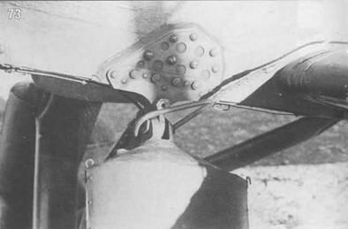73 Буксировочный трос на Э39 зацеплен за узел крепления амортстойки шасси - фото 77