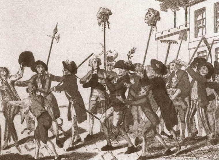 Толпа захватившая Версаль убила нескольких гвардейцев защищавших королевские - фото 48