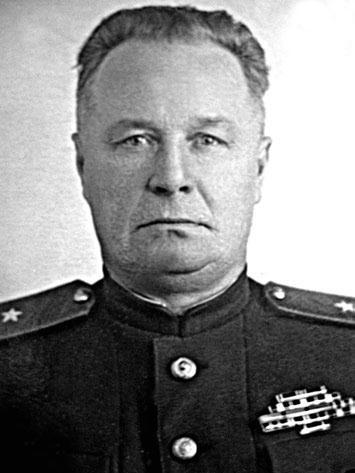 Командир 110й сд полковник СТ Гладышев Послевоенное фото Несмотря на всю - фото 9