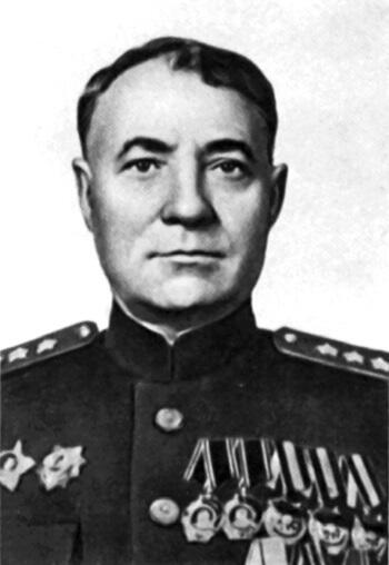 Я Т Черевиченко В 1941 г командующий 9й армией Южного фронта С К - фото 7