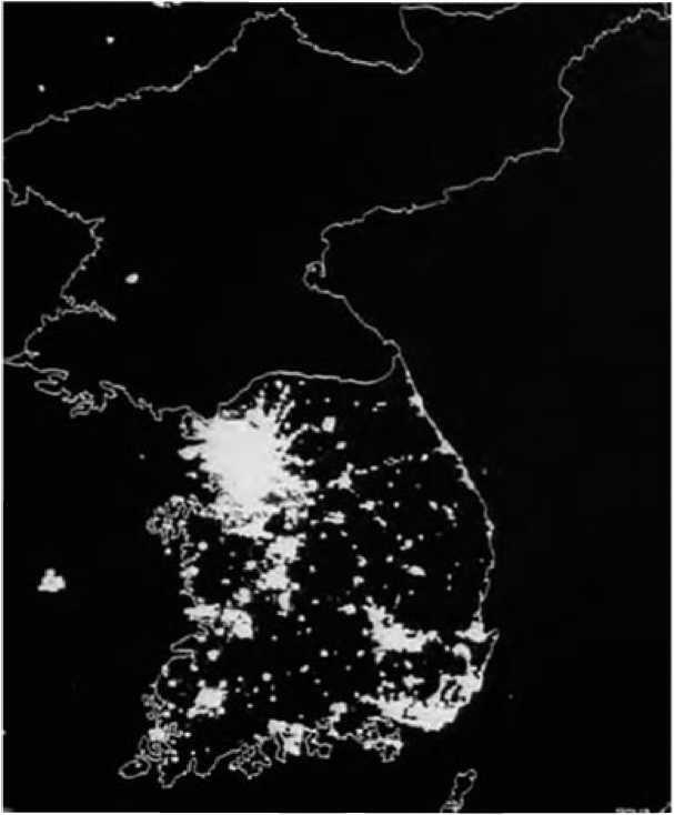 Ночные спутниковые снимки Северной и Южной Кореи Если вы посмотрите на Дальний - фото 2