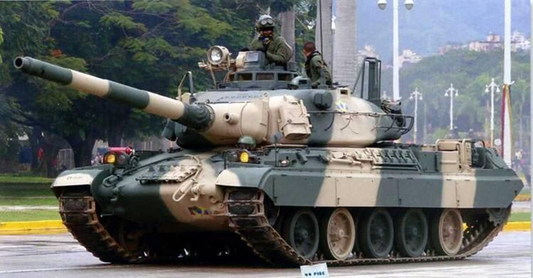 Основной боевой танк АМХ30 армии Венесуэлы В моторнотрансмиссионном - фото 4