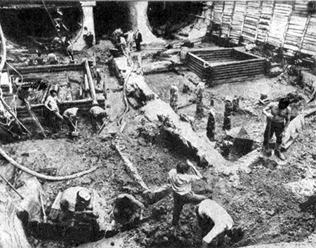 Розкопки на Подолі в Києві 1972 р Початок княжіння Мстиславового в Києві - фото 9